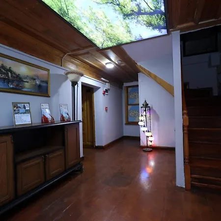 ホテル The Trip イスタンブール